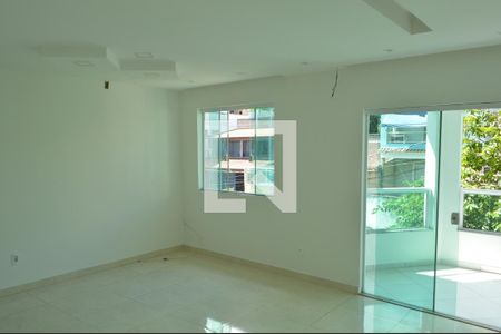 Casa de condomínio à venda com 200m², 2 quartos e 5 vagasSala - Apto 2