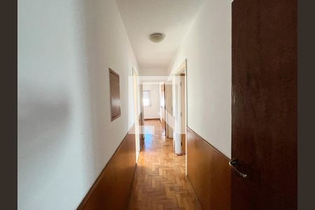 Corredor de apartamento para alugar com 3 quartos, 113m² em Vila Clementino, São Paulo