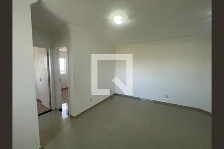 Sala de apartamento à venda com 2 quartos, 48m² em Jardim do Lago, Jundiaí
