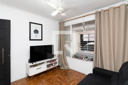 Sala de casa à venda com 4 quartos, 250m² em Vila Costa Melo, São Paulo