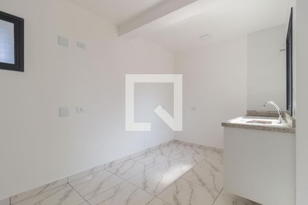 Cozinha de kitnet/studio para alugar com 1 quarto, 28m² em Mooca, São Paulo