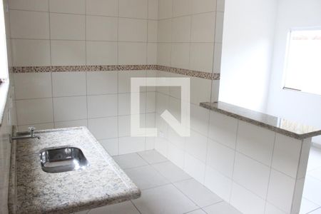 Casa para alugar com 55m², 2 quartos e 1 vagaCozinha