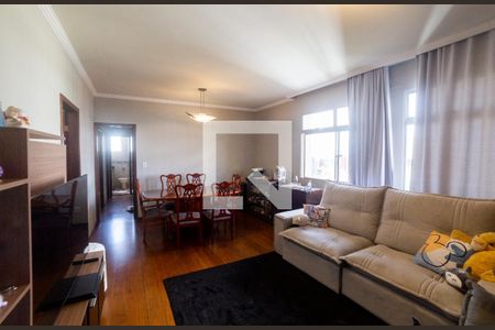 Sala de apartamento à venda com 3 quartos, 100m² em São Pedro, Belo Horizonte