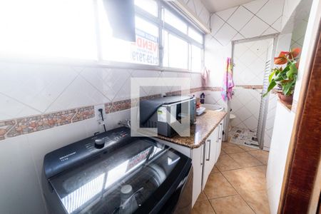 Apartamento à venda com 100m², 3 quartos e 2 vagasÁrea de serviço