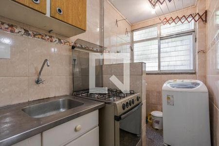 Cozinha e Área de Serviço de apartamento para alugar com 1 quarto, 40m² em Vila Ipiranga, Porto Alegre