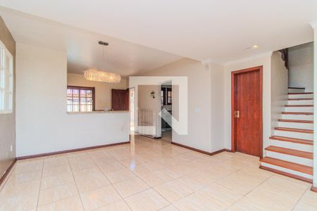 Sala de casa para alugar com 3 quartos, 150m² em Hípica, Porto Alegre