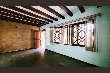 Sala de casa à venda com 5 quartos, 200m² em Parque São Quirino, Campinas