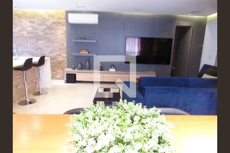 Sala de apartamento à venda com 2 quartos, 94m² em Jardim Fonte do Morumbi, São Paulo