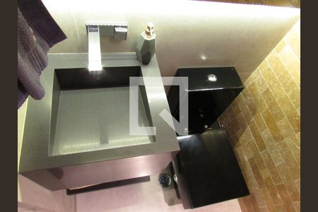 Apartamento à venda com 94m², 2 quartos e 2 vagasBanheiro