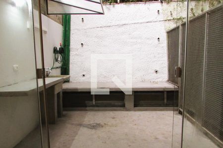 Apartamento à venda com 34m², 1 quarto e sem vagaÁrea de Serviço com quintal