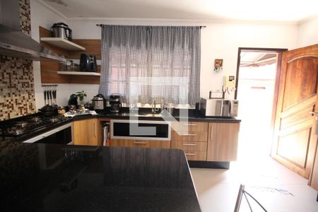 Casa à venda com 300m², 4 quartos e 2 vagasCozinha