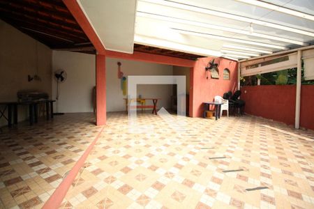 Casa à venda com 300m², 4 quartos e 2 vagasVaranda