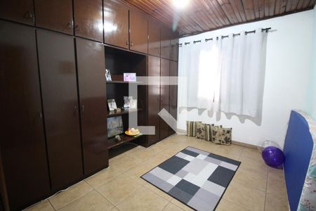 Casa à venda com 300m², 4 quartos e 2 vagasQuarto 2