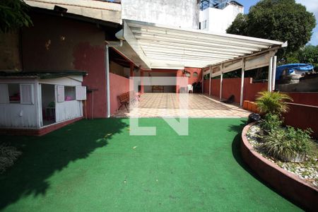 Casa à venda com 300m², 4 quartos e 2 vagasÁrea externa