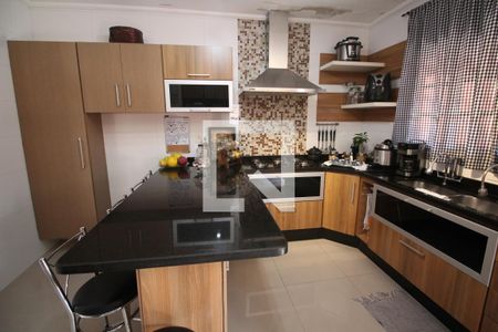 Casa à venda com 300m², 4 quartos e 2 vagasCozinha