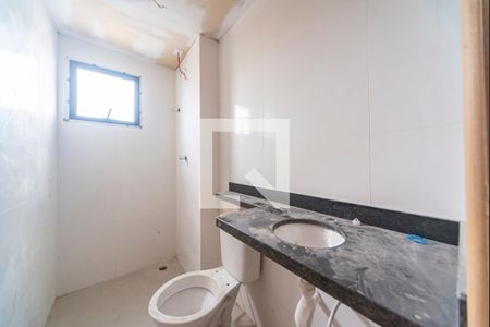 Banheiro  de apartamento à venda com 2 quartos, 120m² em Vila Alzira, Santo André
