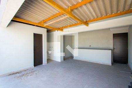 Apartamento à venda com 120m², 2 quartos e 2 vagasÁrea de serviço