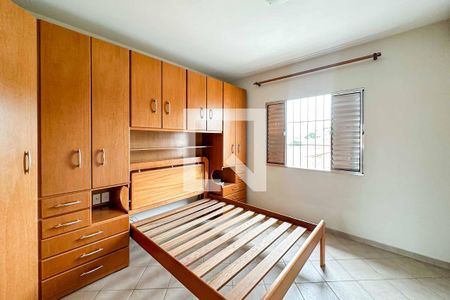 Quarto 1 casa 1 de casa para alugar com 5 quartos, 118m² em Vila Pita, São Paulo