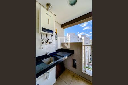 Apartamento para alugar com 38m², 1 quarto e 1 vagaÁrea de Serviço