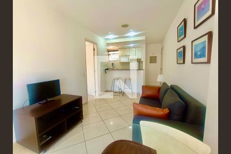 Sala de apartamento para alugar com 1 quarto, 40m² em Copacabana, Rio de Janeiro