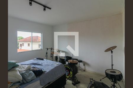 Casa de condomínio para alugar com 320m², 4 quartos e 5 vagasSuíte 4 (Canadense)