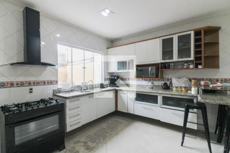 Casa de condomínio para alugar com 320m², 4 quartos e 5 vagasCozinha