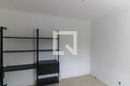 Casa de condomínio para alugar com 320m², 4 quartos e 5 vagasSuíte  2