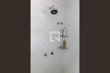 Casa de condomínio para alugar com 320m², 4 quartos e 5 vagasSuíte 1 - Banheiro