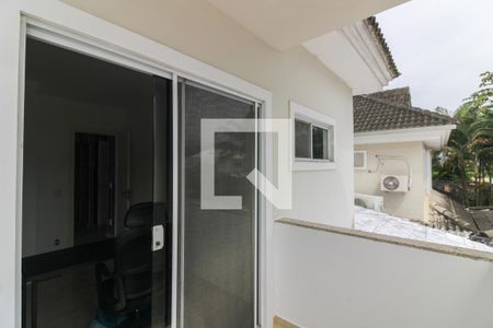 Suíte 1 - Varanda de casa de condomínio à venda com 4 quartos, 320m² em Vargem Pequena, Rio de Janeiro