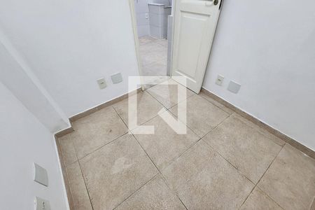 Casa à venda com 287m², 4 quartos e 1 vagaQuarto de Serviço