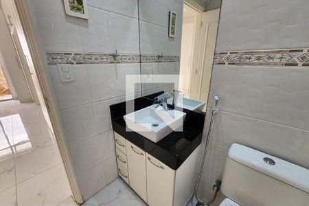 Casa à venda com 287m², 4 quartos e 1 vagaBanheiro da Suíte