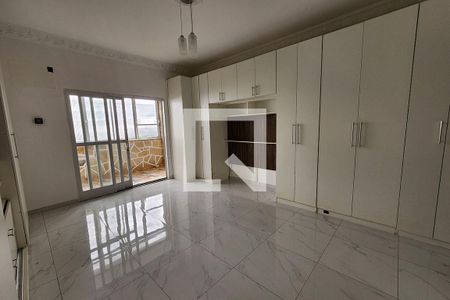 Casa à venda com 287m², 4 quartos e 1 vagaSuíte