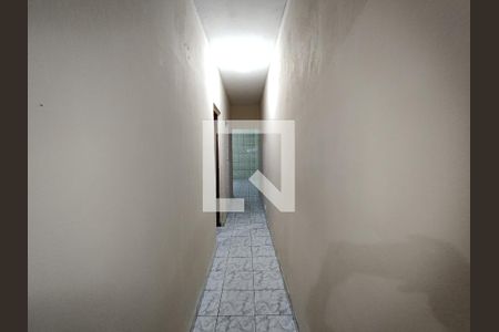 Corredor de casa para alugar com 1 quarto, 90m² em Vila Jamil, Ferraz de Vasconcelos