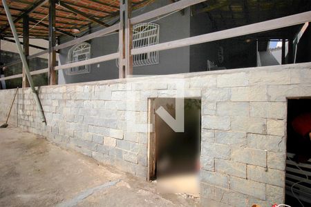 Casa para alugar com 360m², 4 quartos e 2 vagasPorão