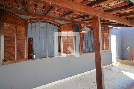 Casa para alugar com 360m², 4 quartos e 2 vagasVaranda Frontal
