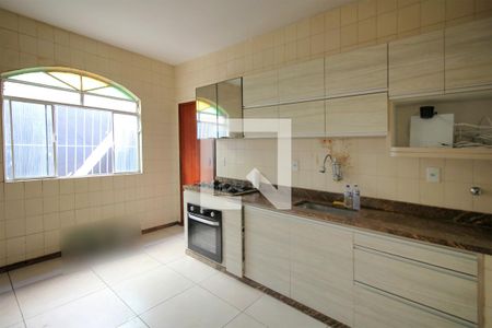 Casa para alugar com 360m², 4 quartos e 2 vagasCozinha