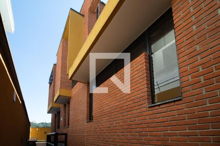 Casa à venda com 423m², 4 quartos e 8 vagasEntrada