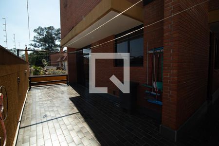Casa à venda com 423m², 4 quartos e 8 vagasQuintal