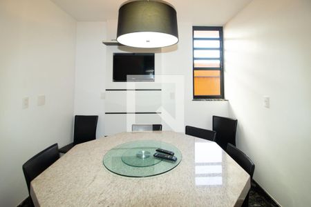 Casa à venda com 423m², 4 quartos e 8 vagasCopa