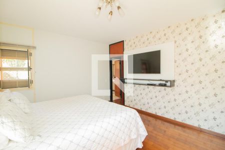 Casa à venda com 423m², 4 quartos e 8 vagasQuarto 3