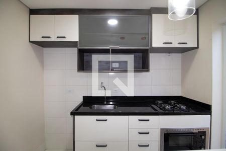 Cozinha  de kitnet/studio para alugar com 1 quarto, 32m² em Vila Leonor, São Paulo