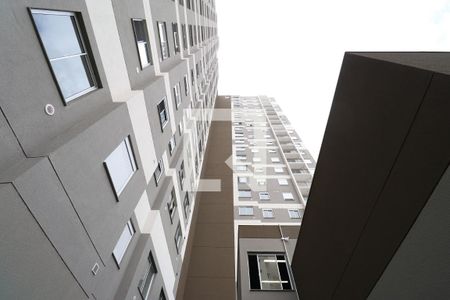 Apartamento à venda com 37m², 2 quartos e sem vagaÁrea comum