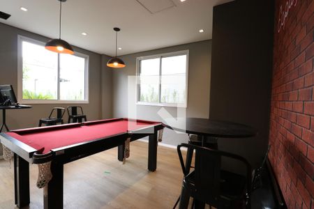 Apartamento à venda com 37m², 2 quartos e sem vagaÁrea comum