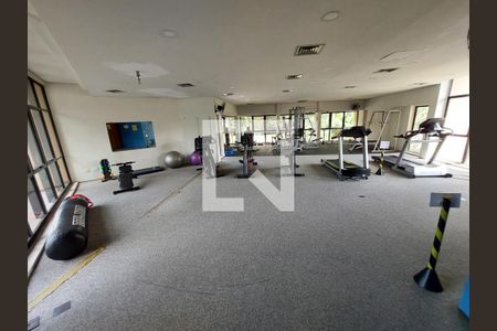 Apartamento à venda com 38m², 1 quarto e 1 vaga Apartamento à venda com 38m², 1 quarto e 1 vagaÁrea comum - Academia