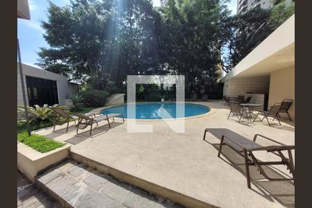 Apartamento à venda com 38m², 1 quarto e 1 vaga Apartamento à venda com 38m², 1 quarto e 1 vagaÁrea comum - Piscina