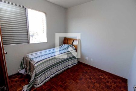 Apartamento à venda com 2 quartos, 68m² em Floresta, Belo Horizonte