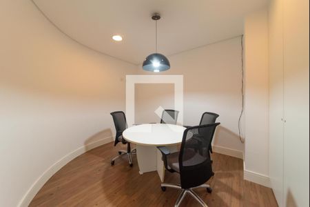 Apartamento à venda com 88m², 3 quartos e 2 vagas Apartamento à venda com 88m², 3 quartos e 2 vagasÁrea comum - Sala de Reunião