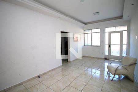 Sala de casa à venda com 3 quartos, 300m² em Braz de Pina, Rio de Janeiro
