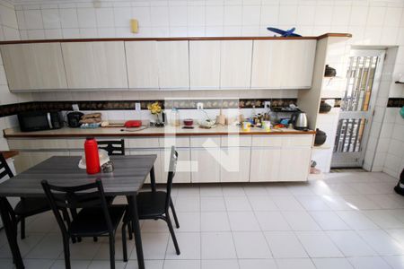 Cozinha de casa à venda com 3 quartos, 300m² em Braz de Pina, Rio de Janeiro