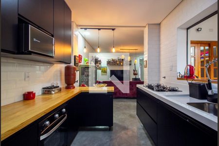 Apartamento à venda com 110m², 3 quartos e sem vaga Apartamento à venda com 110m², 3 quartos e sem vagaCozinha